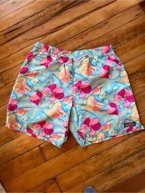 Vineyard Vines Men’s Swimsuit size large